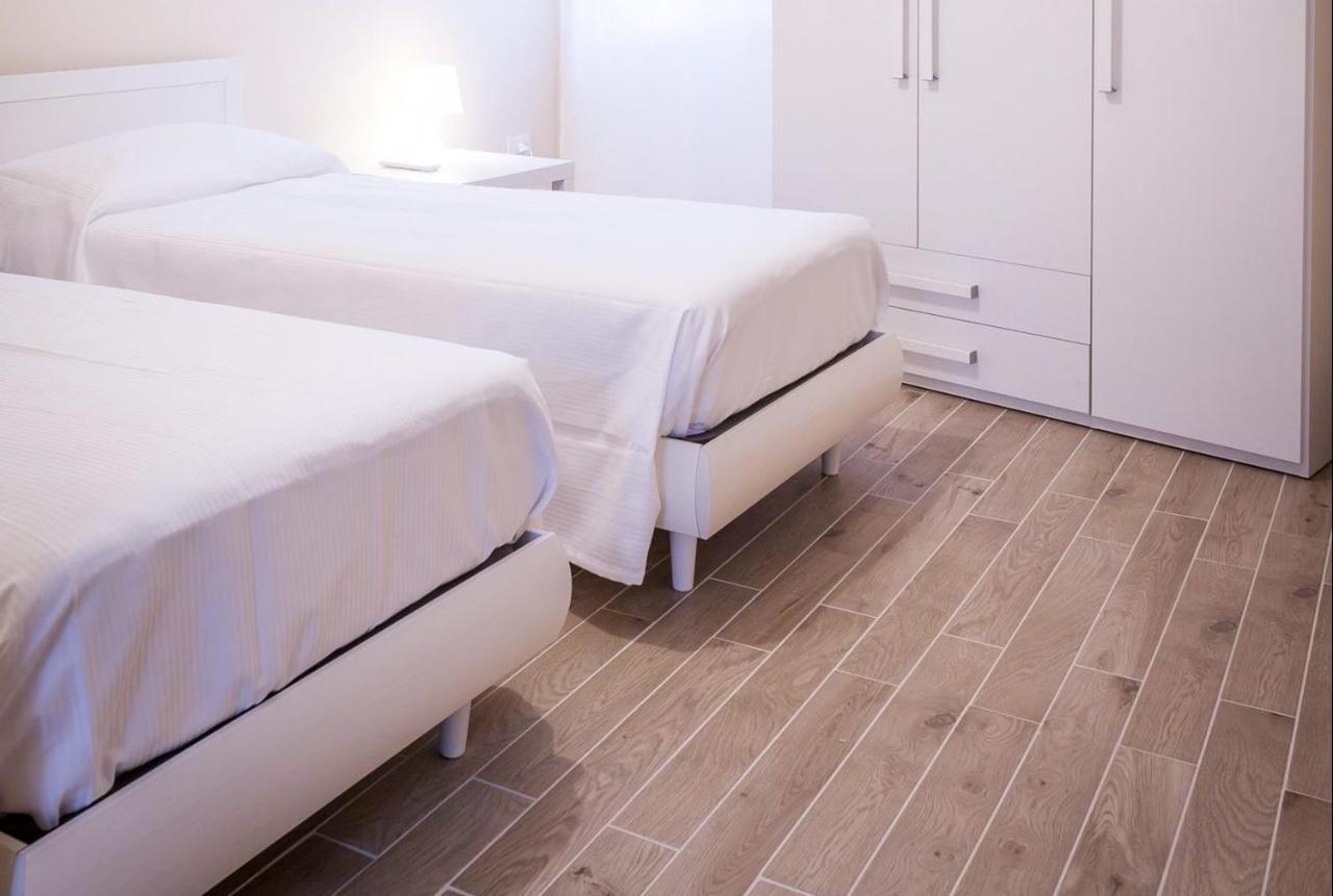 Palazzo Montalbano Bed & Breakfast Scicli Ngoại thất bức ảnh